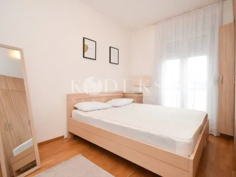 Izdavanje, jednosoban stan, 50m², City Kvart, Podgorica - image 8