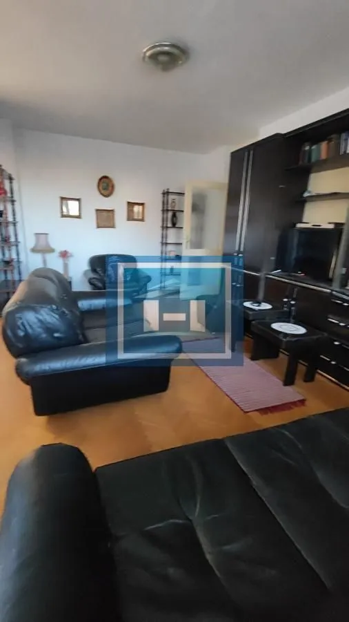 Prodaja, dvosoban stan, 75m², Strelište, Jagodina