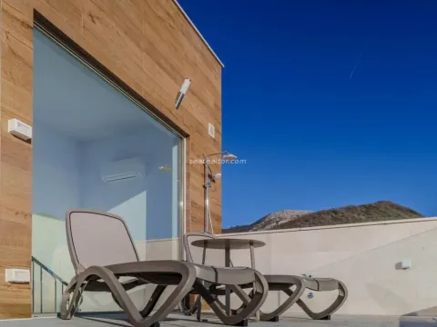 Prodaja, kuća, 288m², Donja Lastva, Tivat - image 36