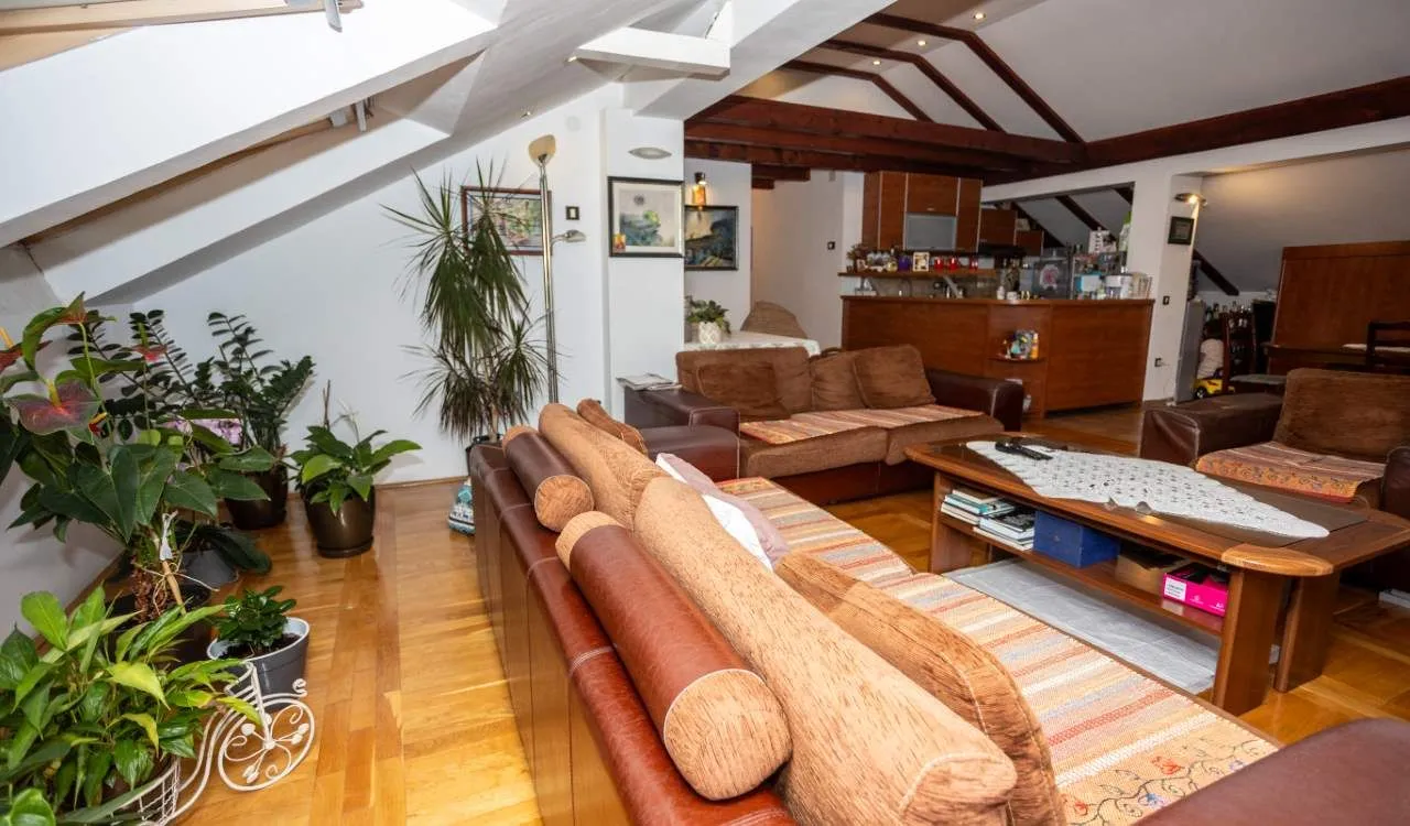 Sale, three bedroom apartment, 121m², Donja Lastva, Tivat