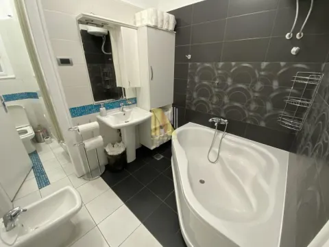 Sale, four bedroom apartment, 131m², Centar, Novi Sad - image 13