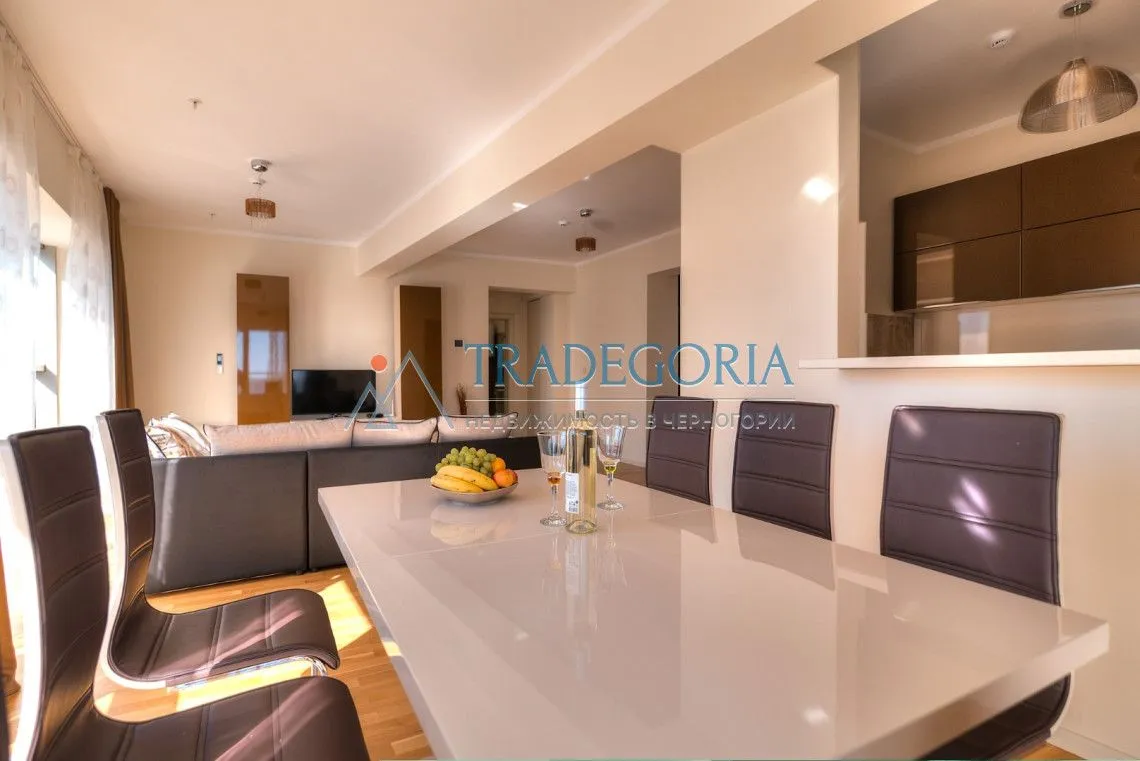 Prodaja, trosoban stan, 125m², Budva, Crna Gora