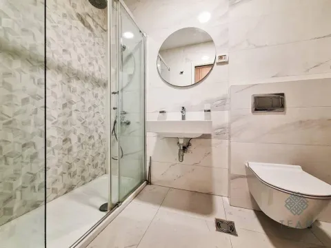 Izdavanje, jednosoban stan, 47m², Central Point, Podgorica - image 9