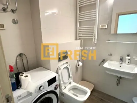 Izdavanje, jednosoban stan, 54m², City Kvart, Podgorica - image 6