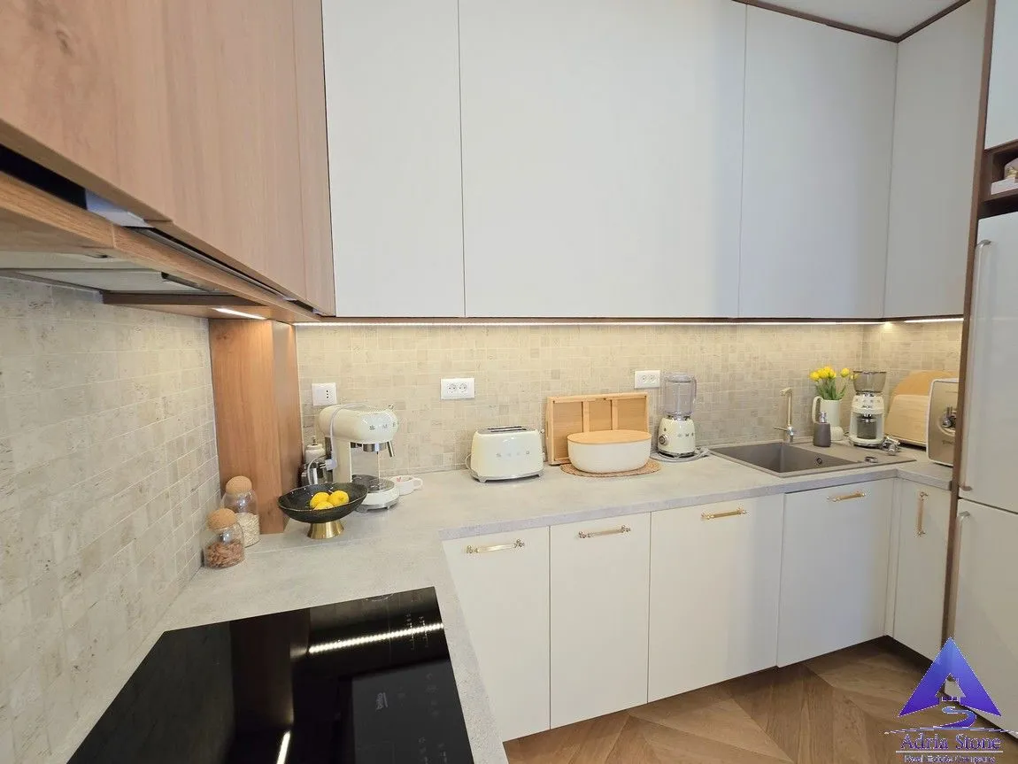 Sale, two bedroom apartment, 77m², Budva, Crna Gora