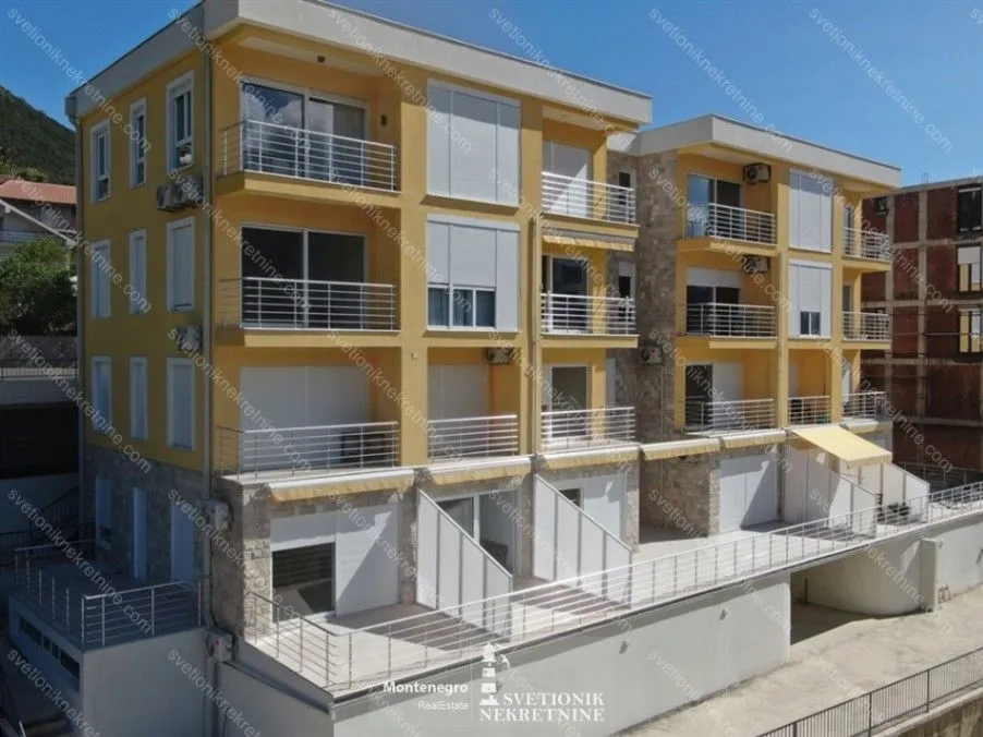 Prodaja, jednosoban stan, 55m², Đenovići, Herceg Novi