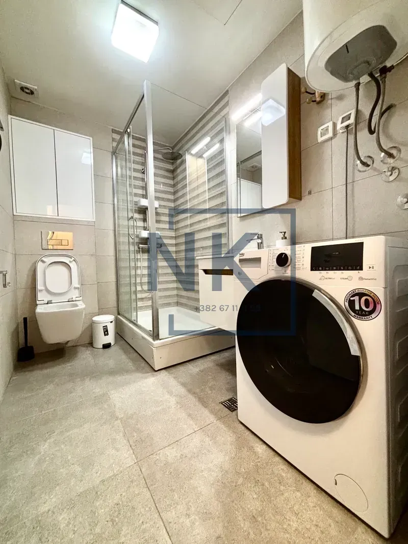 Prodaja, dvosoban stan, 67m², Centar, Podgorica