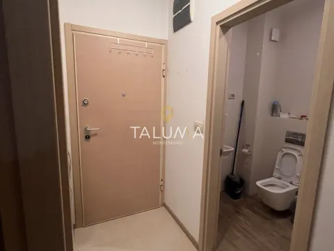 Izdavanje, jednosoban stan, 46m², City Kvart, Podgorica - image 7