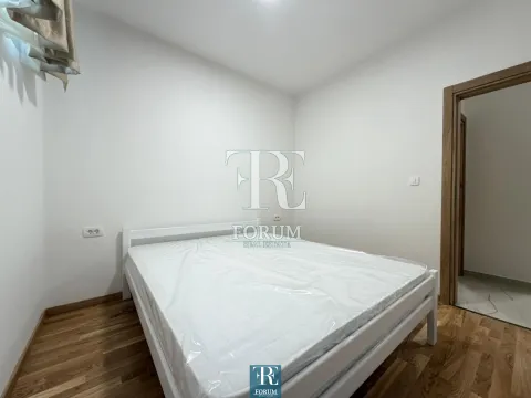 Izdavanje, dvosoban stan, 50m², 1 maj, Podgorica - image 6