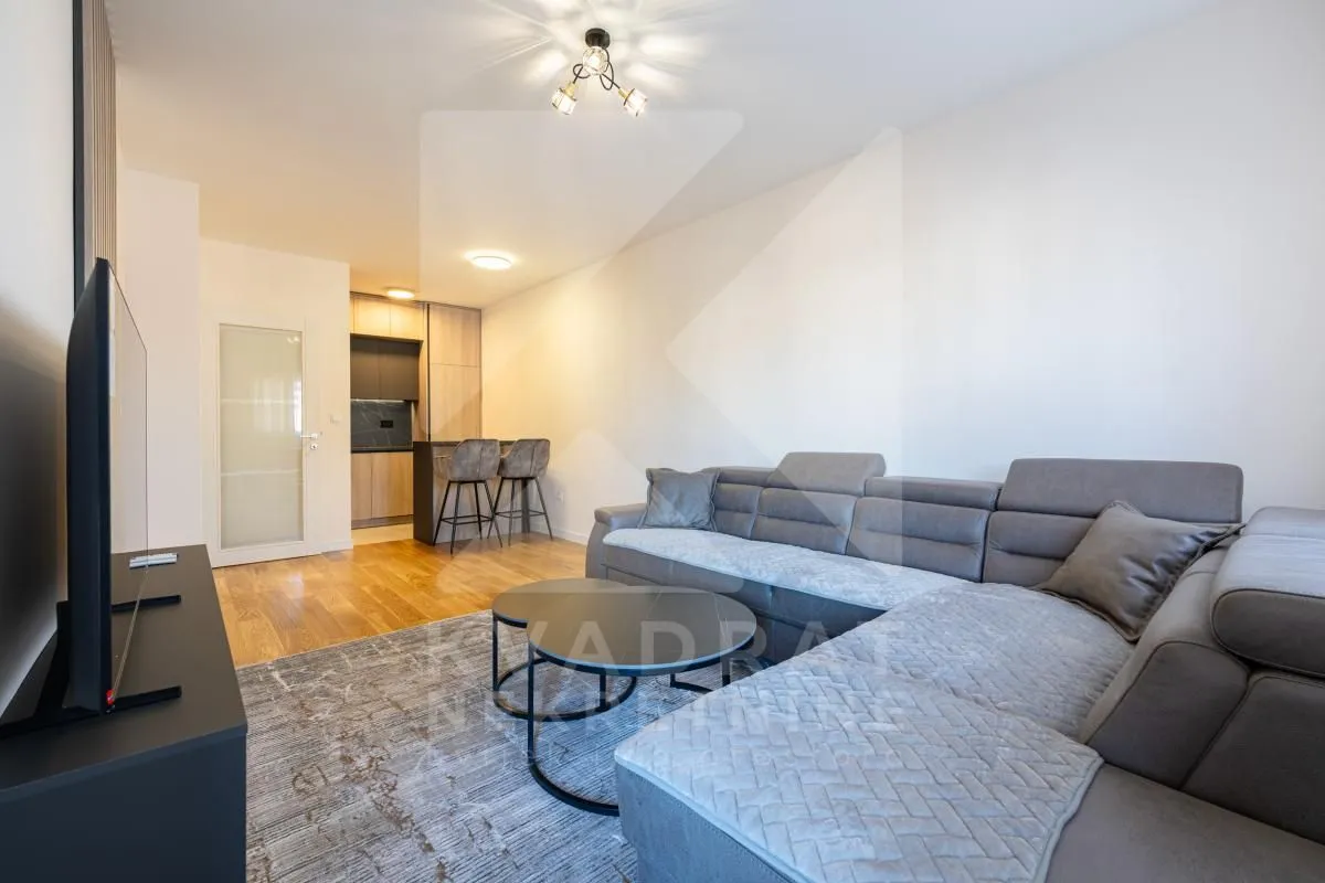 Rent, one bedroom apartment, 47m², Central Point, Podgorica