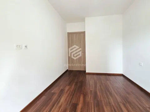 Rent, two bedroom apartment, 69m², City Kvart, Podgorica - image 6
