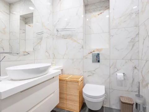 Prodaja, trosoban stan, 237m², Bar, Crna Gora - image 19