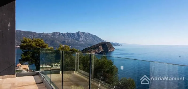 Prodaja, kuća, 438m², Centar, Budva