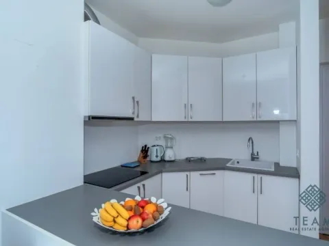 Rent, three bedroom apartment, 72m², Pržno, Budva - image 4