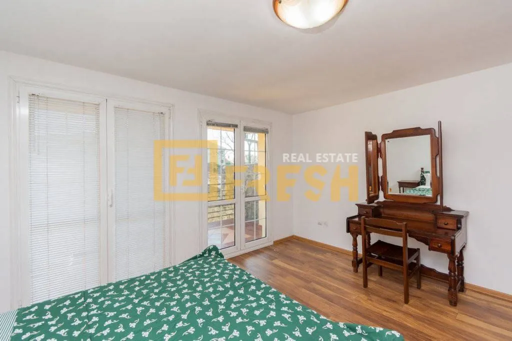 Sale, house, 100m², Stara Varoš, Podgorica