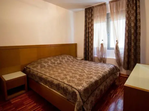 Prodaja, stan, 105m², Kotor, Crna Gora - image 5