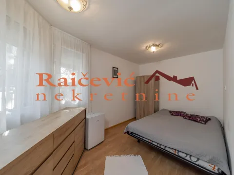 Sale, one bedroom apartment, 36m², Stari Grad, Beograd - image 11