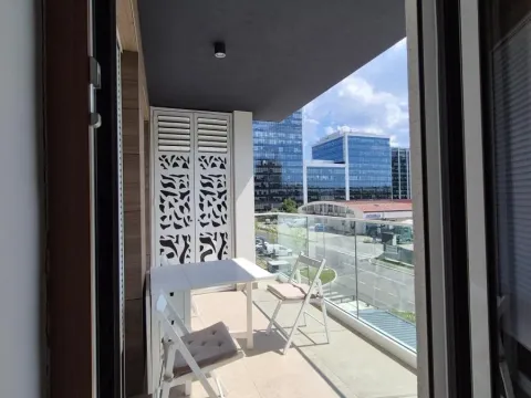 Izdavanje, trosoban stan, 88m², Novi Beograd Sve Podlokacije, Beograd - image 17