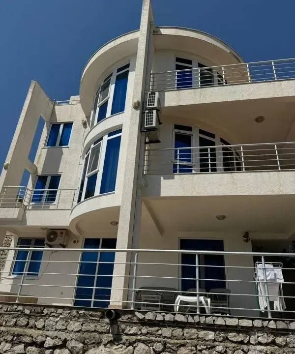 Sale, house, 306m², Dobra Voda, Budva