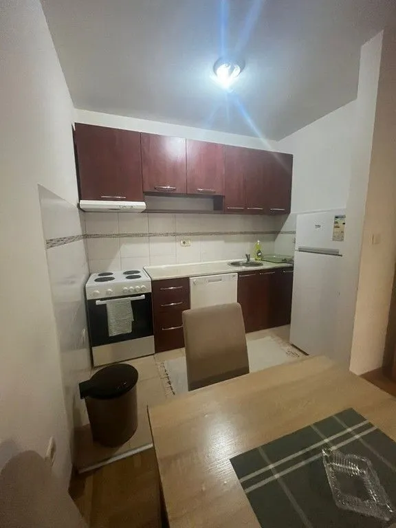 Prodaja, jednosoban stan, 42m², Stari Aerodrom, Podgorica