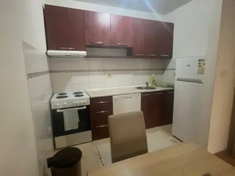 Sale, one bedroom apartment, 42m², Stari Aerodrom, Podgorica - image 2