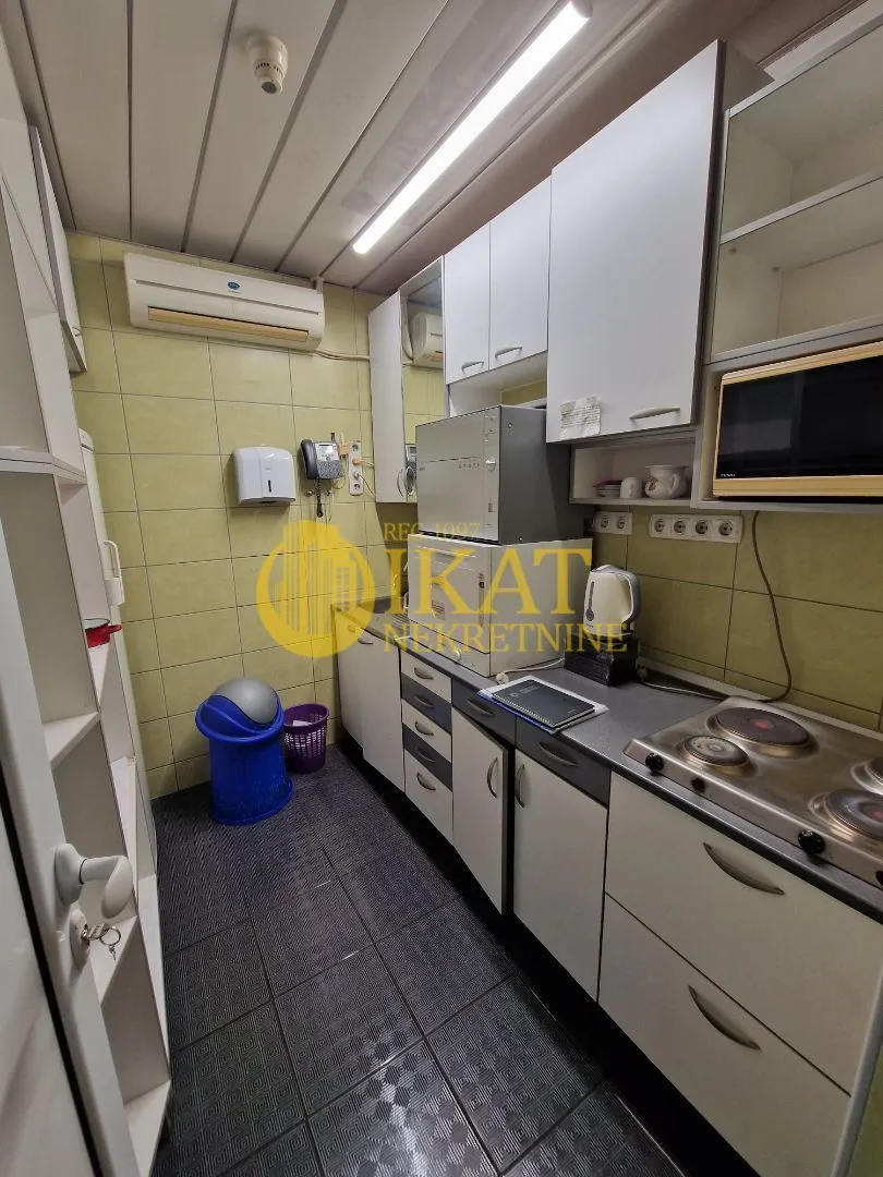 Sale, office space, 106m², Stari Merkator, Novi Beograd Sve Podlokacije