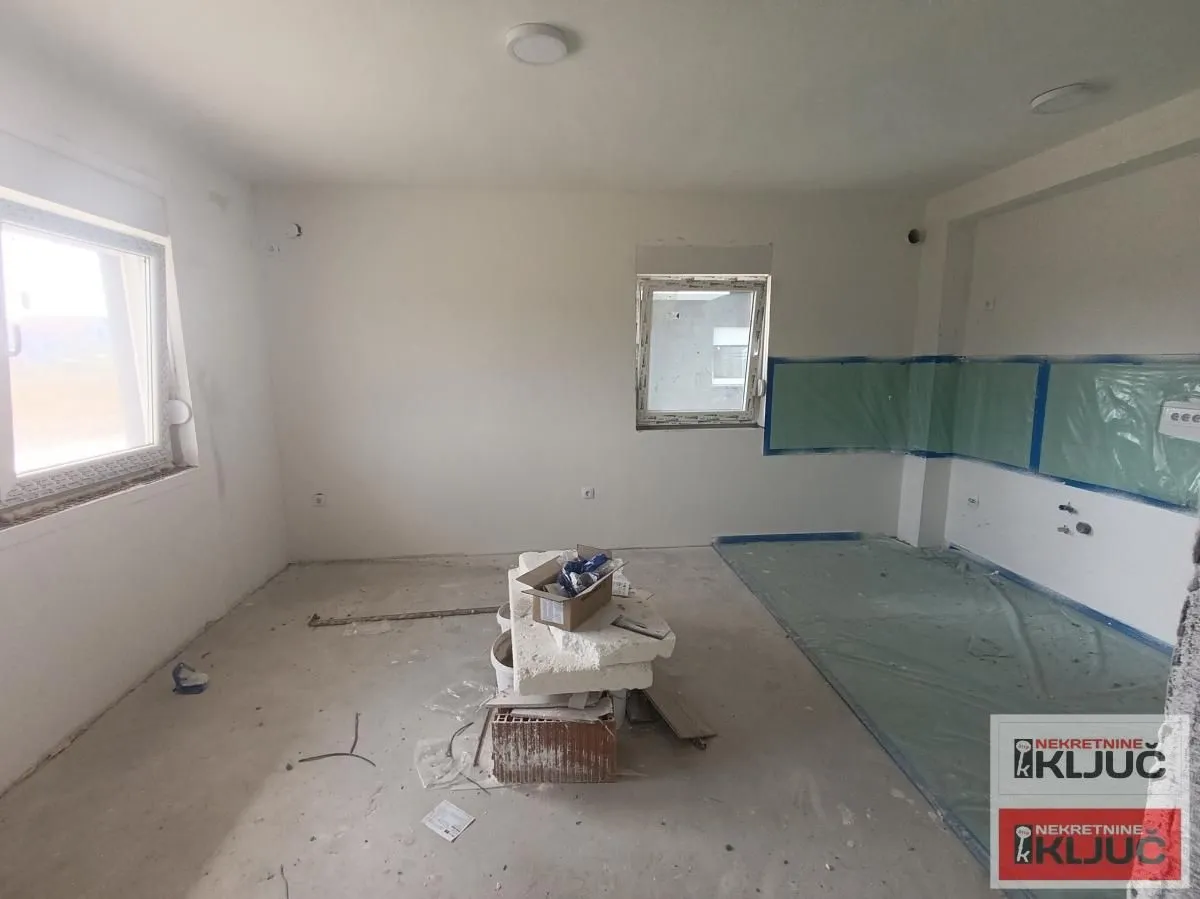 Sale, studio apartment, 25m², Adice, Novi Sad Sve Podlokacije