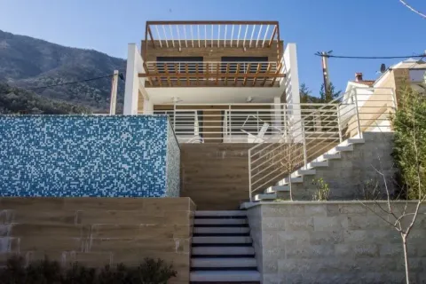 Prodaja, kuća, 371m², Stoliv, Kotor - image 4