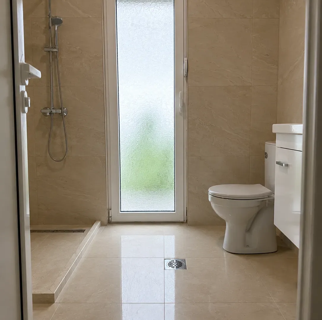 Rent, house, 337m², Stari Aerodrom, Podgorica
