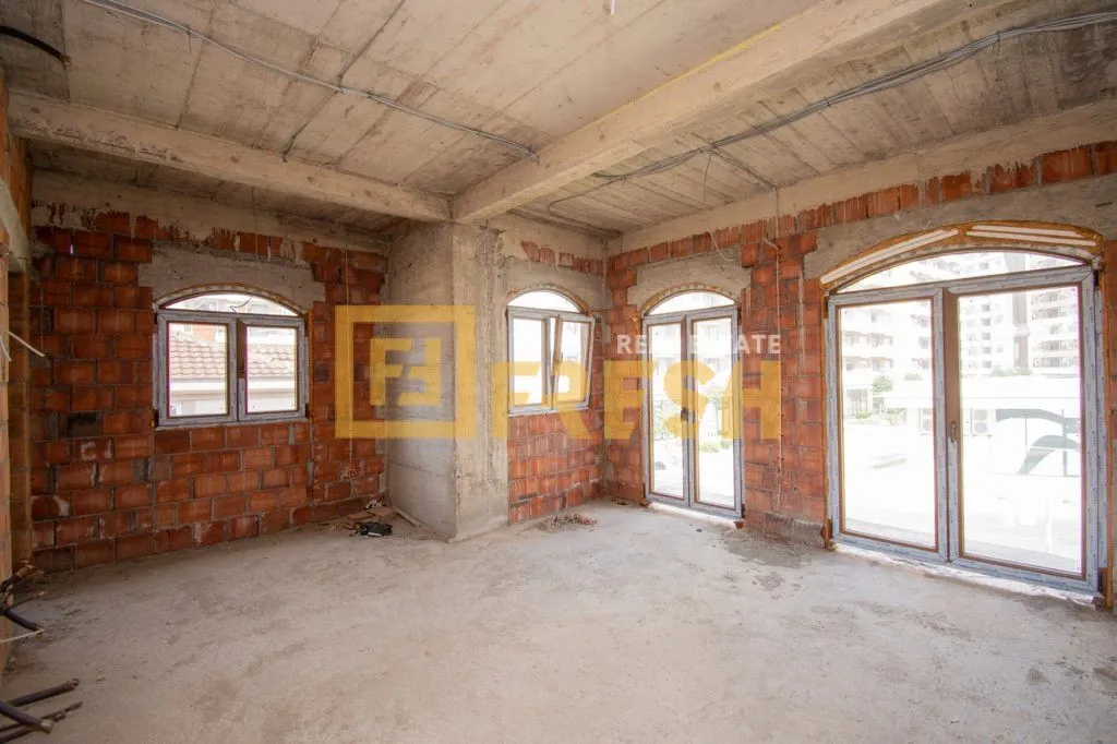 Sale, office space, 380m², City Kvart, Podgorica