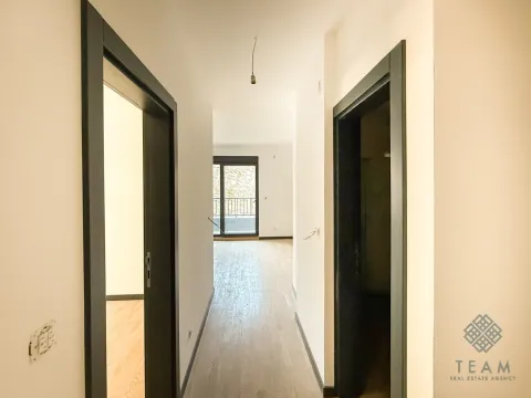 Izdavanje, dvosoban stan, 58m², Gorica C, Podgorica - image 8