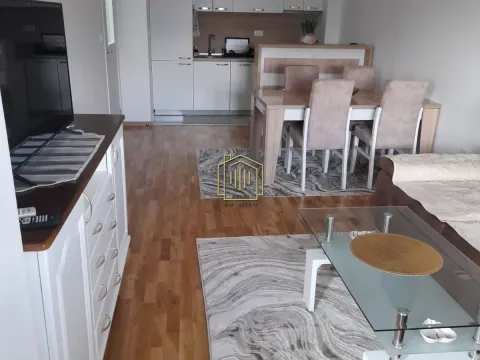 Izdavanje, jednosoban stan, 47m², Stari Aerodrom, Podgorica - image 3