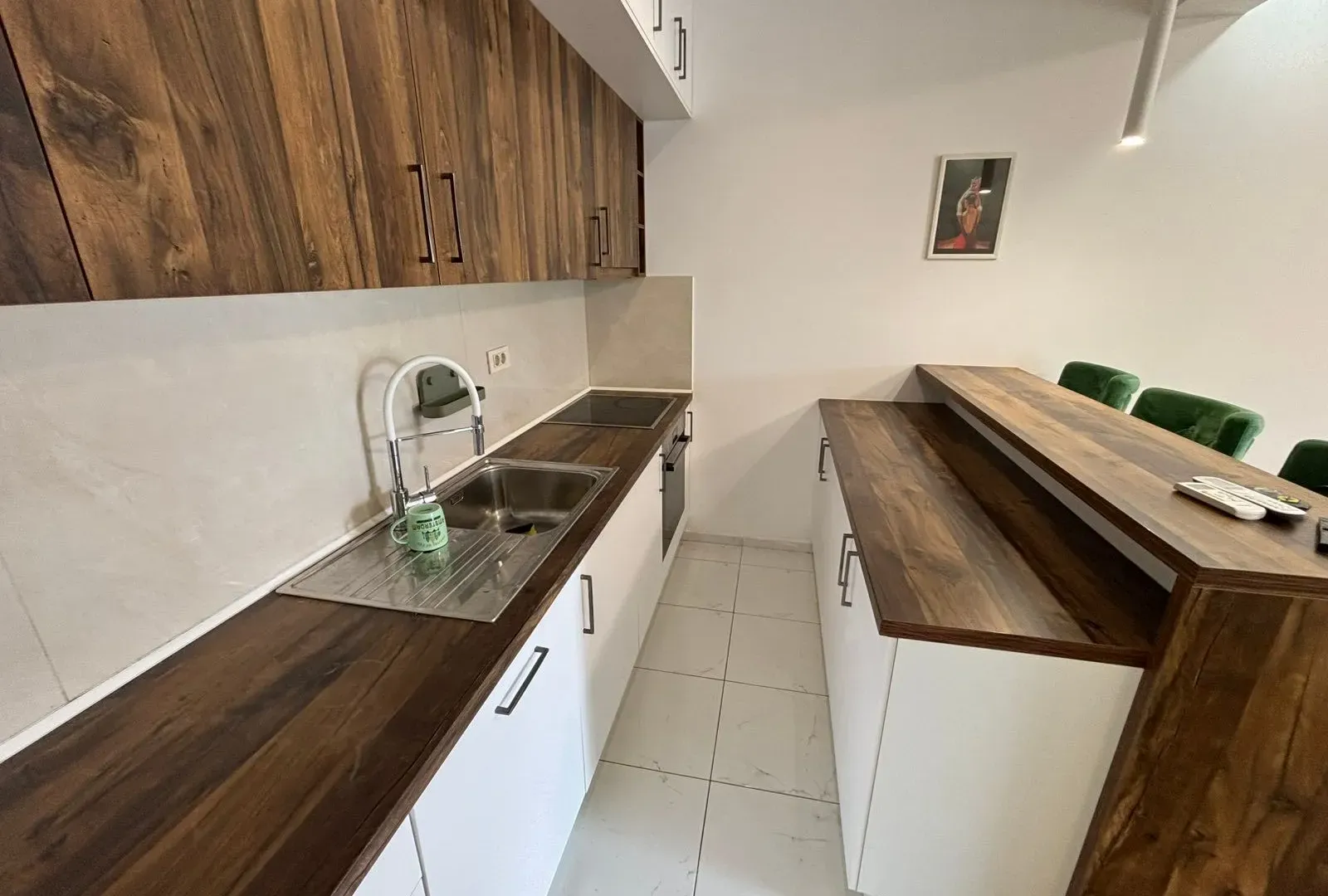 Izdavanje, dvosoban stan, 69m², Zabjelo, Podgorica
