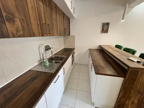 Izdavanje, dvosoban stan, 69m², Zabjelo, Podgorica - image 5