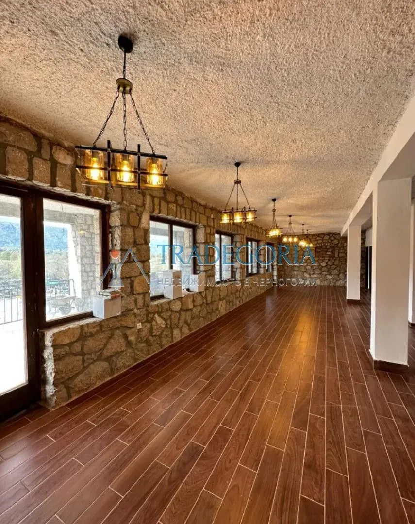 Prodaja, ugostiteljski objekat, 400m², Danilovgrad, Crna Gora