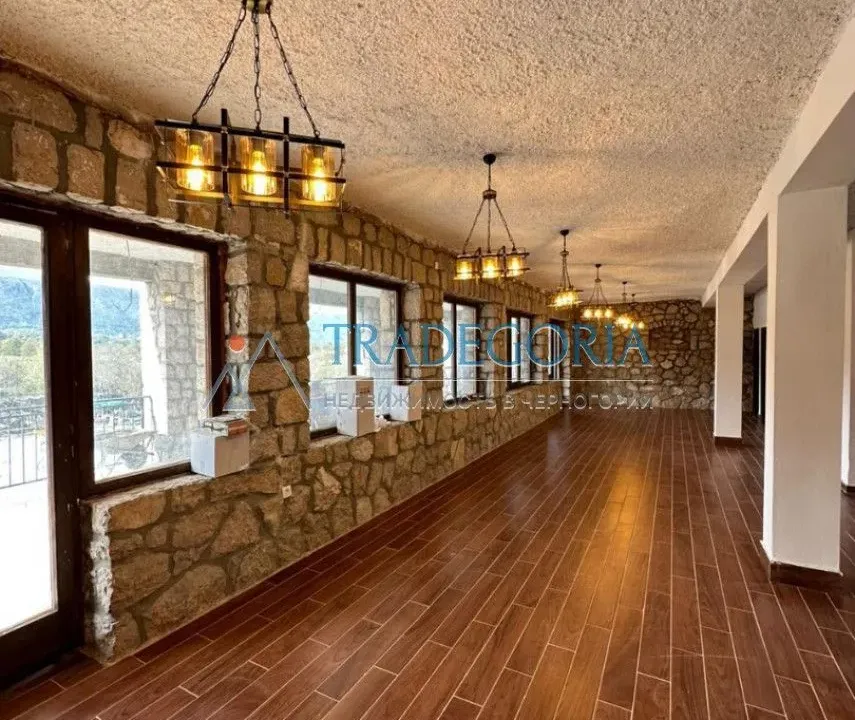 Sale, hospitality venue, 400m², Danilovgrad, Crna Gora