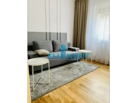 Rent, apartment, 78m², Južni Bulevar, Vračar Sve Podlokacije - image 14