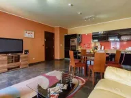 Prodaja, dvosoban stan, 90m², Dobrota, Kotor - image 1