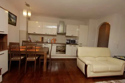 Sale, one bedroom apartment, 63m², Pržno, Budva - image 2