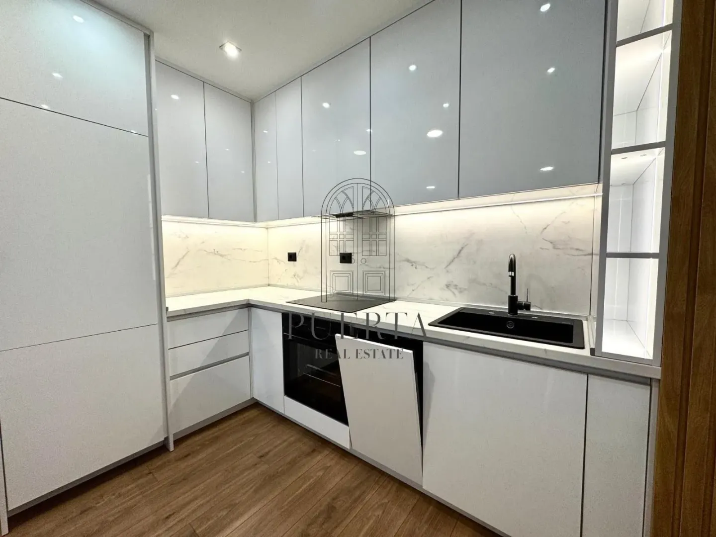 Rent, one bedroom apartment, 54m², City Kvart, Podgorica