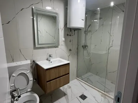 Izdavanje, trosoban stan, 100m², Zabjelo, Podgorica - image 2