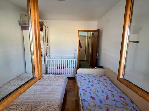 Prodaja, jednosoban stan, 45m², Stari Aerodrom, Podgorica - image 11