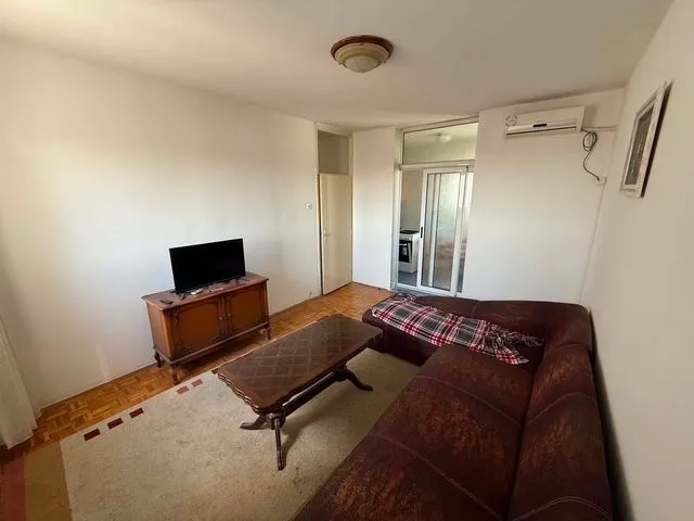 Rent, two bedroom apartment, 60m², Podgorica, Crna Gora