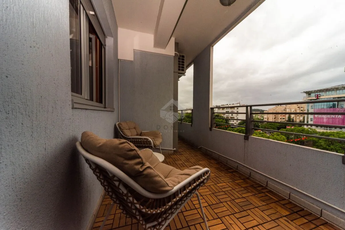 Rent, two bedroom apartment, 75m², Preko Morače, Podgorica