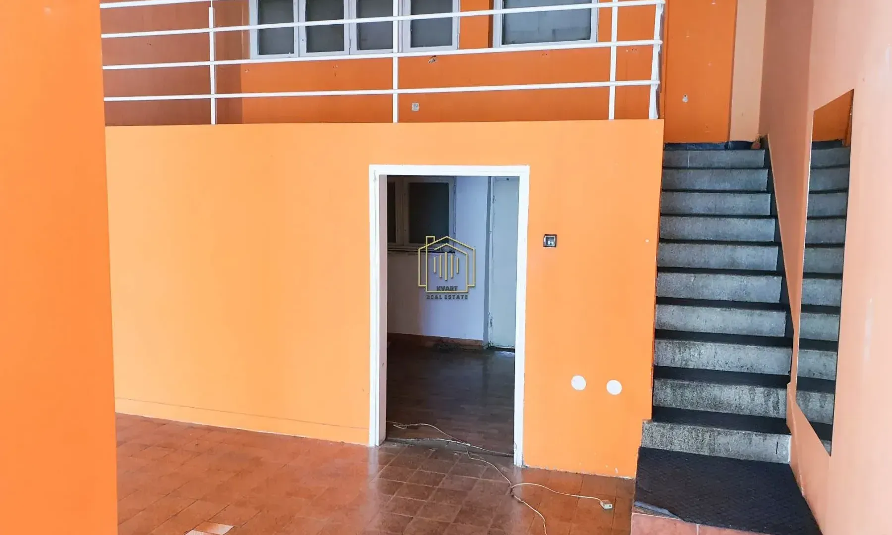 Rent, office space, 95m², Centar, Nikšić