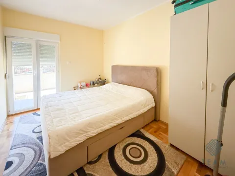 Izdavanje, trosoban stan, 110m², Stari Aerodrom, Podgorica - image 6