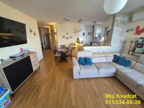 Prodaja, četvorosoban stan, 92m², Novi Banovci, Stara Pazova - image 2