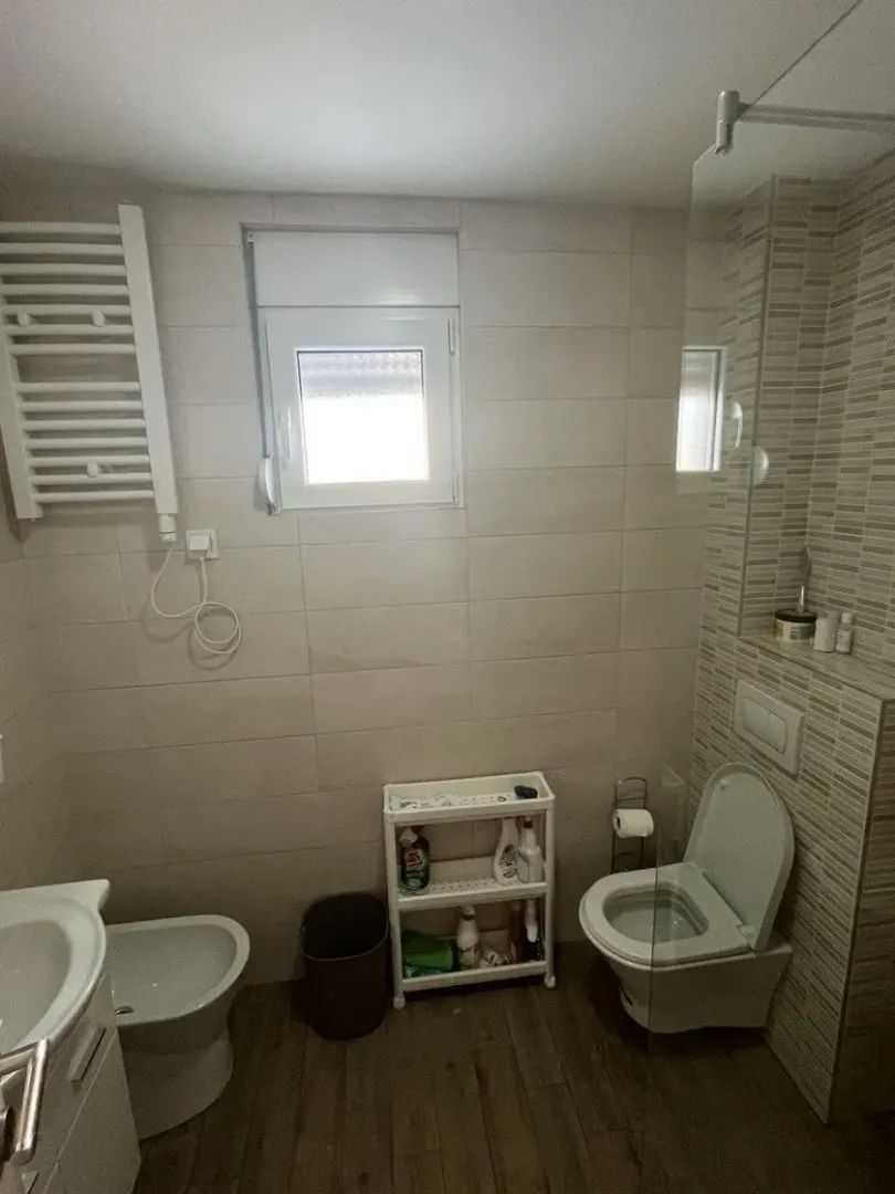 Izdavanje, jednosoban stan, 46m², Dalmatinska ulica, Podgorica
