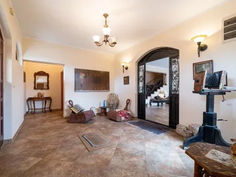 Sale, house, 375m², Kavač, Kotor - image 20