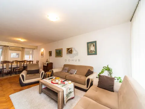 Prodaja, trosoban stan, 120m², Centar, Podgorica - image 3